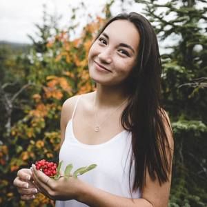 Meet your Posher, Alisha